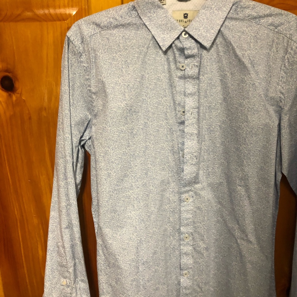 Steel and jelly button up